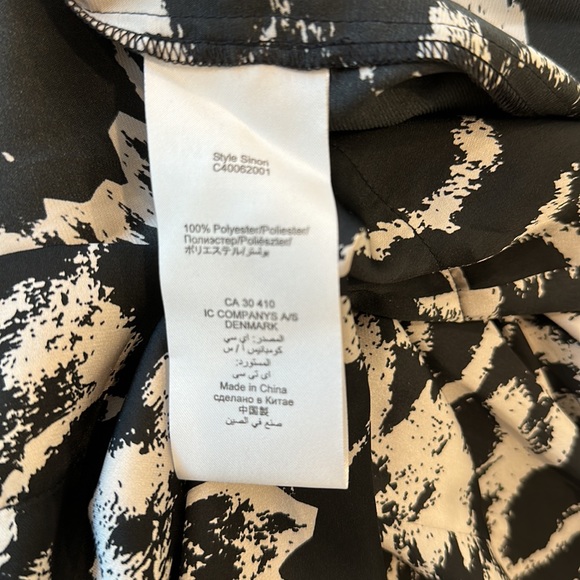 NEW In Wear Sinori Lightweight Dress Size 8 Medium Black & Beige Print $129 BNWT - Picture 12 of 14